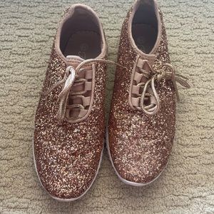 Women’s glitter tennis shoes 6.5